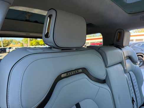 Used 2025 Rivian R1S Adventure image 23
