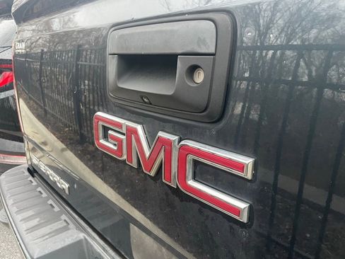 Used 2018 GMC Sierra 1500 SLE w/ SLE Value Package image 5