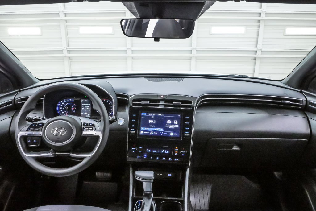 Certified 2024 Hyundai Santa Cruz SEL FWD image 15
