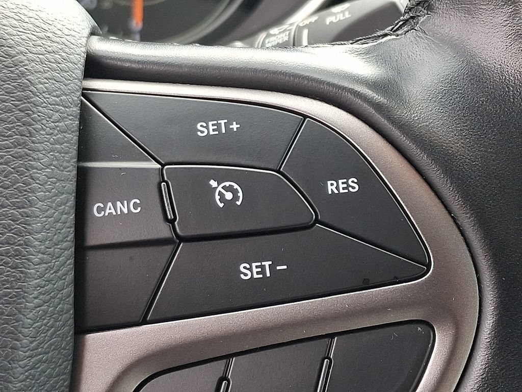 Used 2021 Jeep Cherokee Latitude Lux AWD/4WD image 22