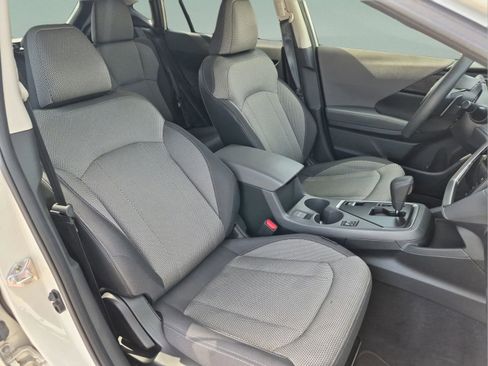 Used 2024 Subaru Crosstrek 2.0i Premium AWD/4WD image 19