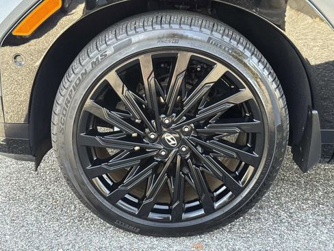 Used 2025 Hyundai Santa Fe Calligraphy image 11