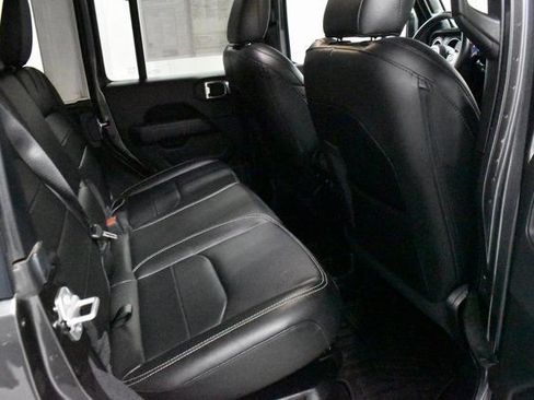 Used 2023 Jeep Wrangler Unlimited Sahara w/ Cold Weather Group image 17