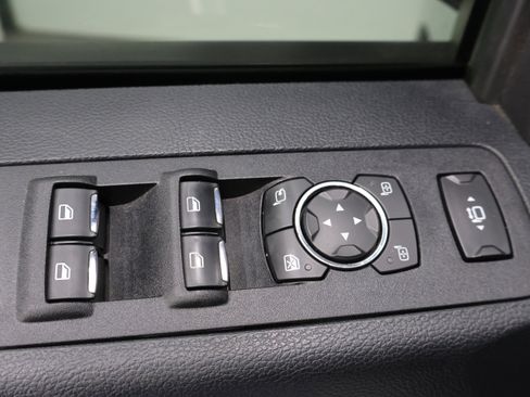 Used 2018 Ford F250 Lariat w/ Chrome Package image 37