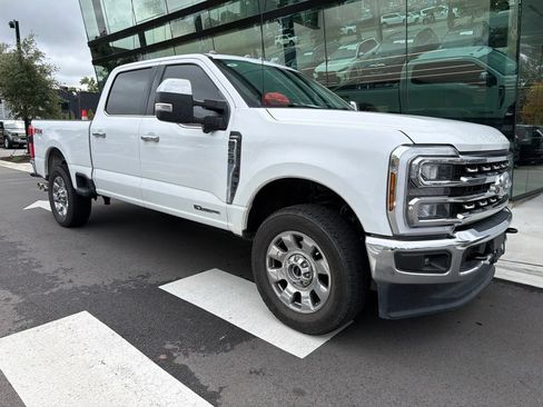 Used 2026 Ford F250 Lariat w/ Chrome Package AWD/4WD image 2