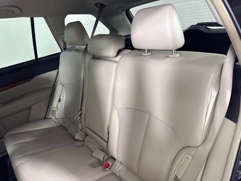 Used 2014 Subaru Outback 2.5i Limited w/ Moonroof Package image 21