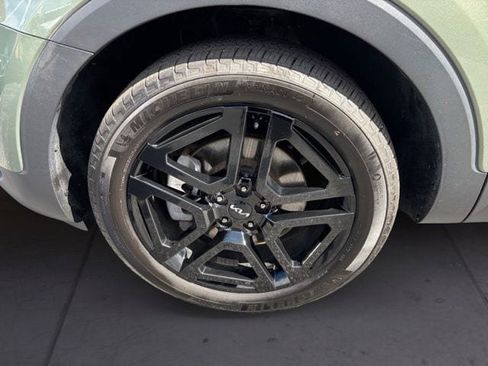 Certified 2023 Kia Telluride SX Prestige X-Line AWD/4WD image 9