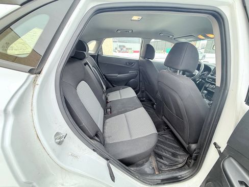 Used 2019 Hyundai Kona SE image 12