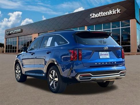 Used 2021 Kia Sorento S w/ Panoramic Sunroof Package image 8
