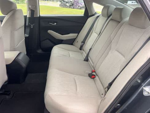 Used 2023 Honda Accord EX image 14
