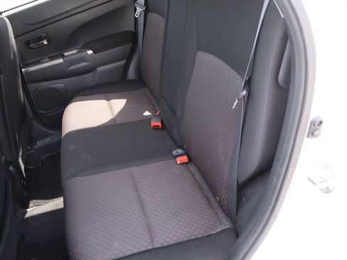 Used 2019 Mitsubishi Outlander Sport SE FWD image 15