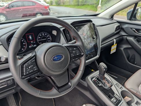 Used 2025 Subaru Crosstrek 2.5i Limited w/ Crosstrek Mirror Package AWD/4WD image 24