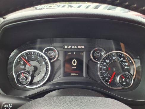 Used 2021 RAM 1500 Big Horn RWD image 28