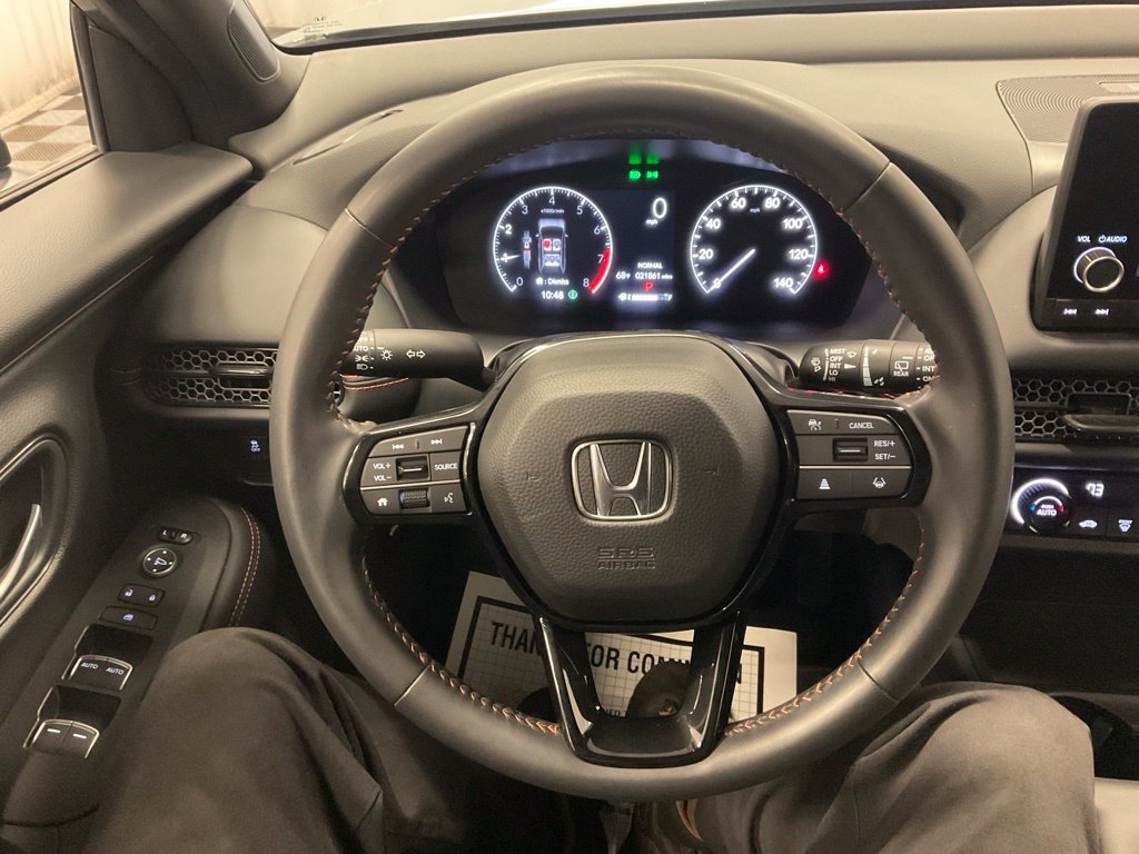 Used 2025 Honda HR-V Sport image 16