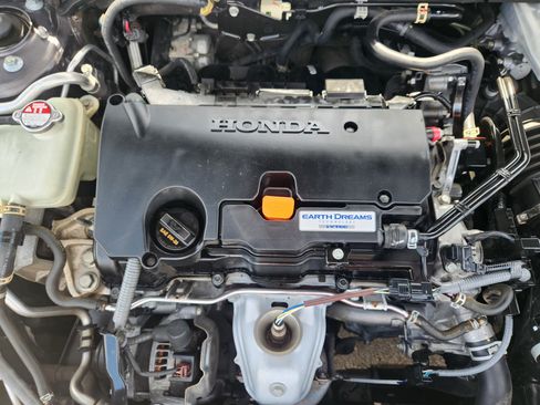 Used 2020 Honda Civic Sport image 30