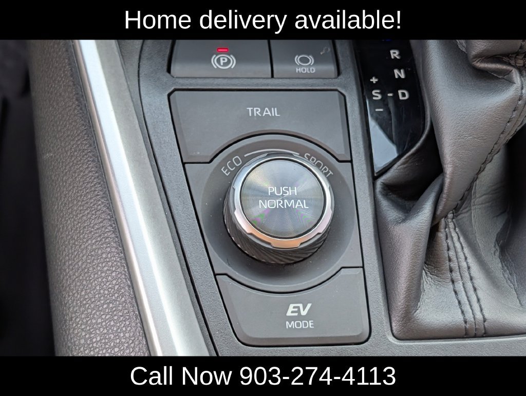 Used 2021 Toyota RAV4 XSE AWD/4WD image 18