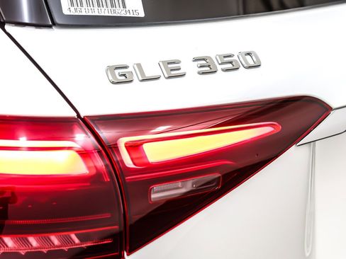 New 2026 Mercedes-Benz GLE 350 4MATIC image 9