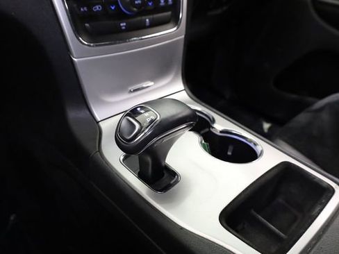 Used 2015 Jeep Grand Cherokee Altitude image 23