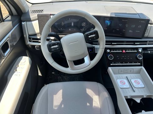 New 2026 Hyundai Santa Fe SE AWD/4WD image 18