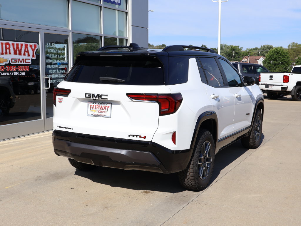 New 2027 GMC Terrain AT4 w/ Convenience Package III AWD/4WD image 3