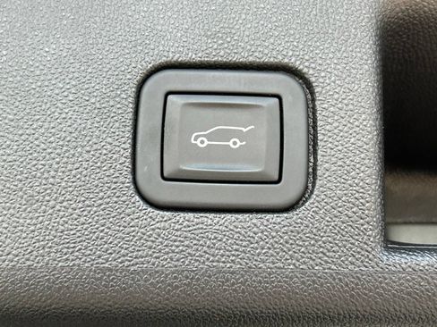 Used 2024 Chevrolet Equinox LT AWD/4WD image 51