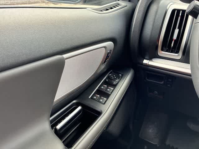 Used 2026 Ford Expedition Max Active RWD image 40