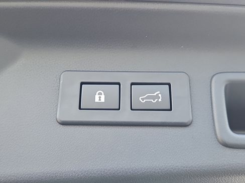 Certified 2025 Subaru Forester Sport image 12