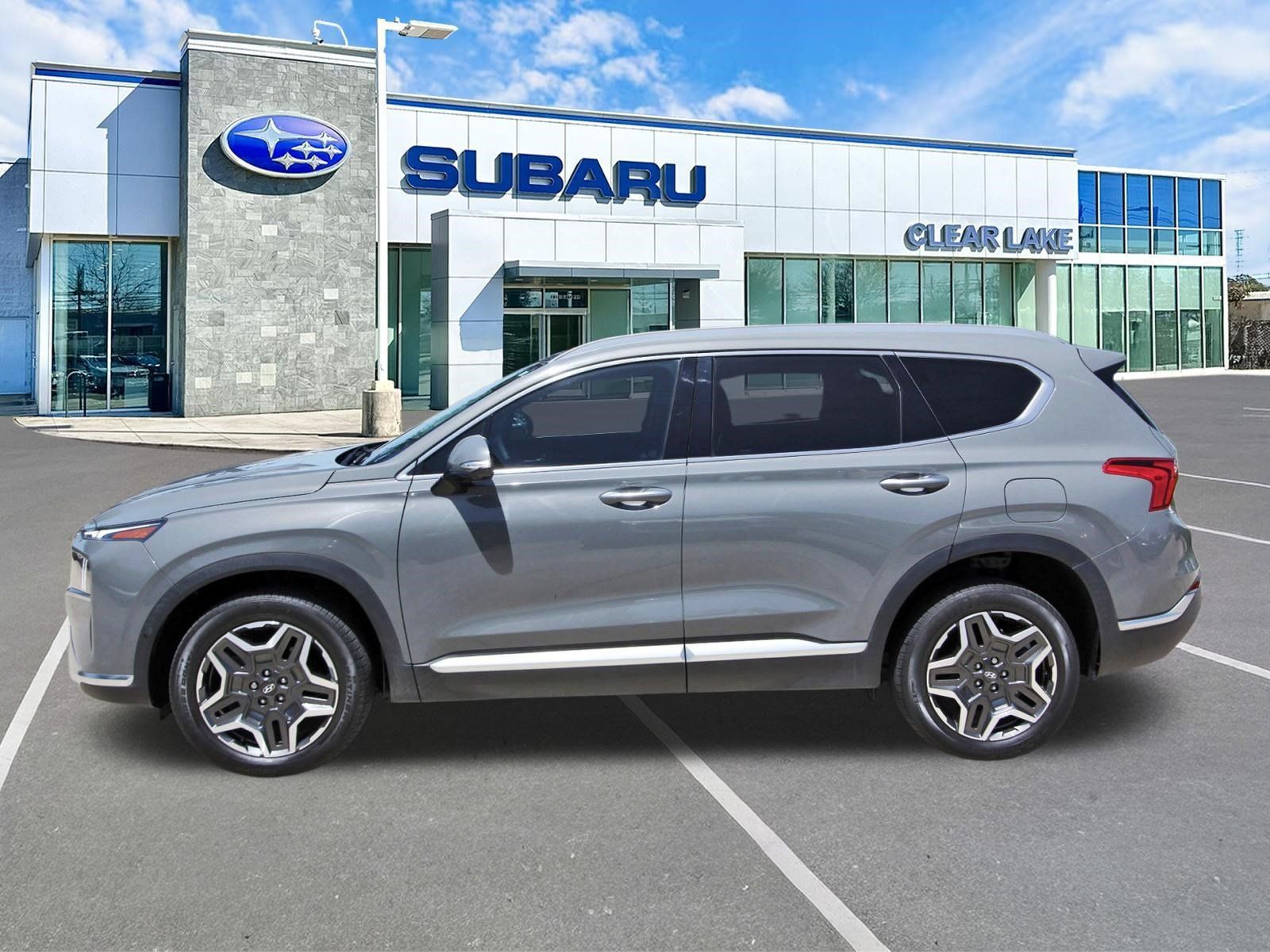 Used 2023 Hyundai Santa Fe Limited AWD/4WD image 4
