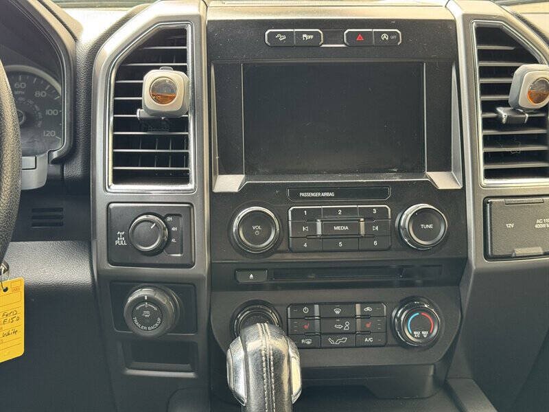 Used 2016 Ford F150 XLT w/ Equipment Group 302A Luxury AWD/4WD image 15