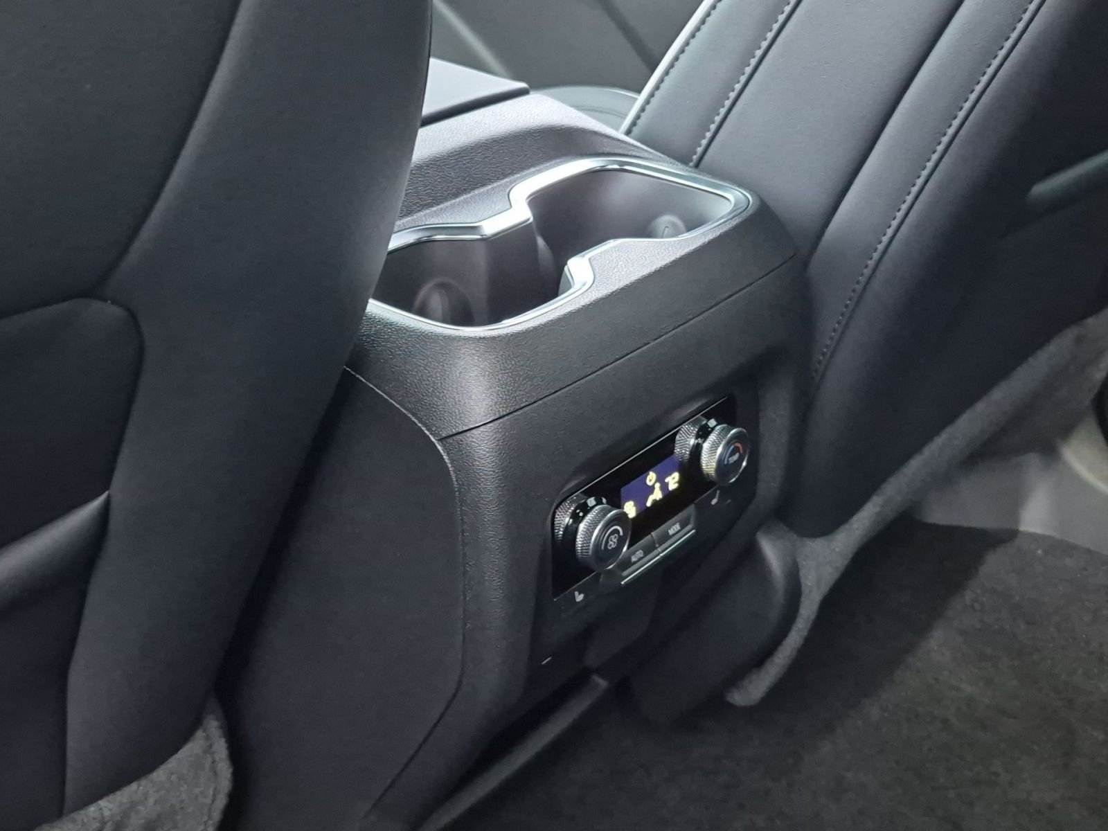 New 2026 Buick Enclave Avenir w/ Super Cruise Package FWD image 22