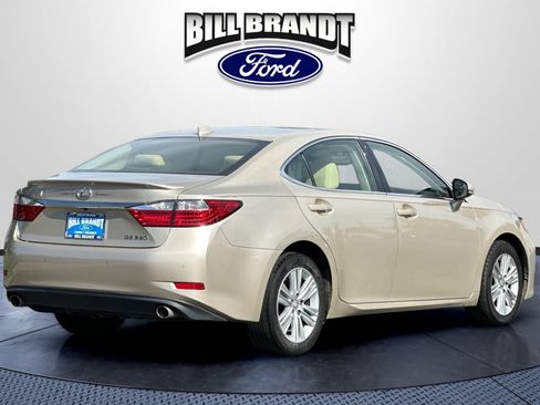 Used 2015 Lexus ES 350 w/ Premium Package FWD image 3