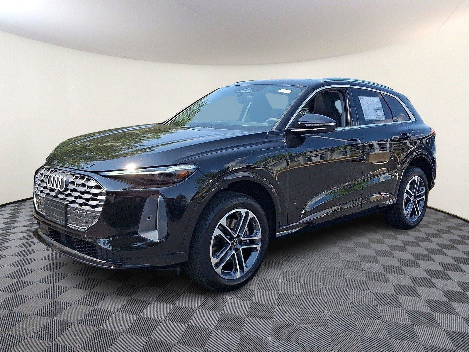 New 2026 Audi Q5 Premium AWD/4WD image 3