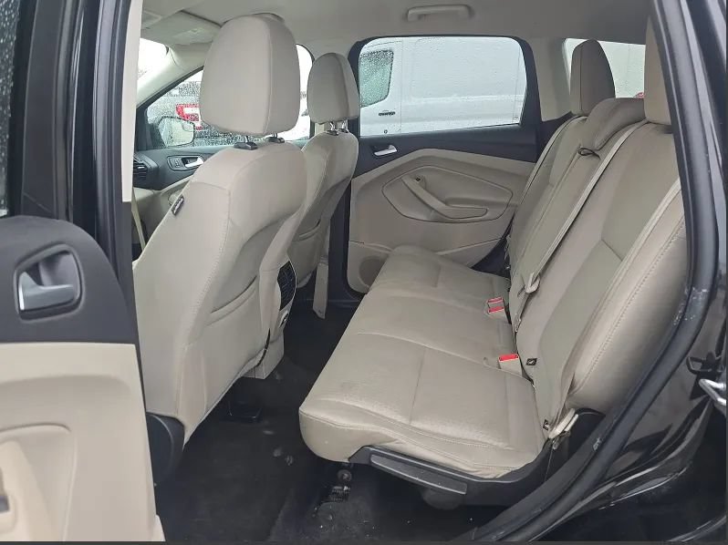 Used 2017 Ford Escape SE AWD/4WD image 6