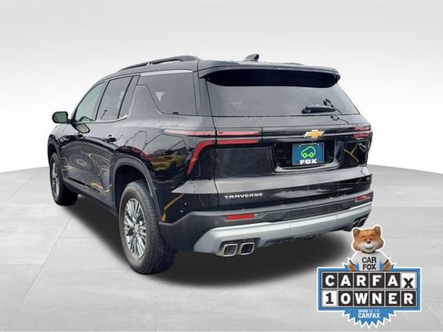Certified 2024 Chevrolet Traverse LT w/ LPO, Floor Liner Package image 3