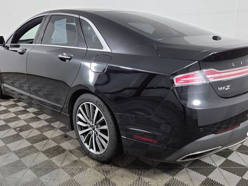 Used 2017 Lincoln MKZ Select image 6