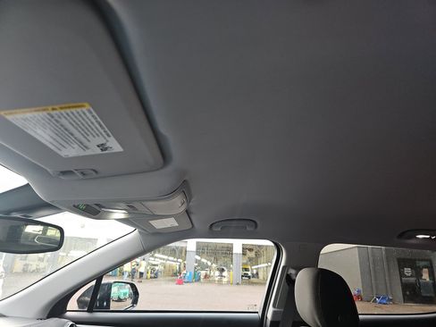 Used 2024 Chevrolet Blazer LT w/ Convenience Package image 14