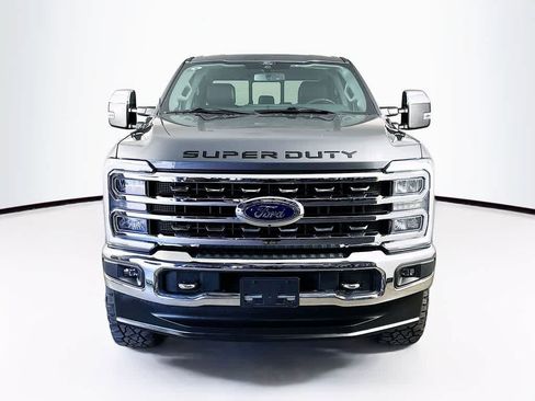 Used 2024 Ford F250 Lariat w/ Chrome Package AWD/4WD image 6