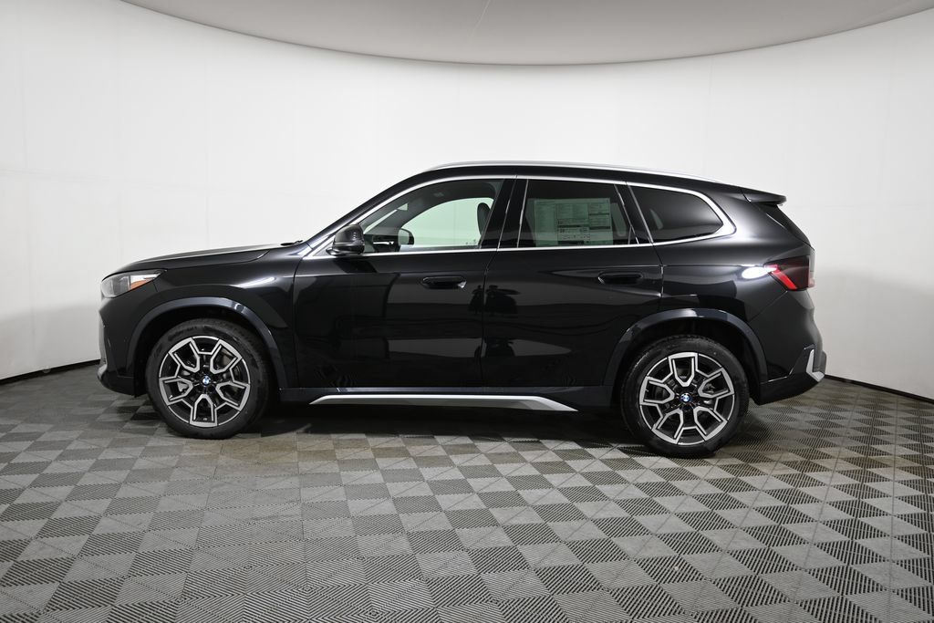 Used 2026 BMW X1 xDrive28i w/ Technology Package AWD/4WD image 2