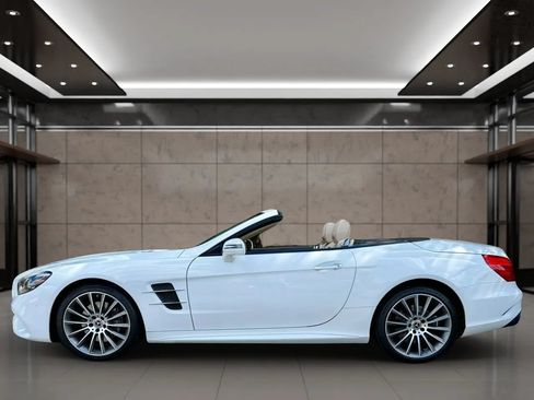 Used 2018 Mercedes-Benz SL 450 image 16