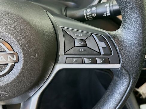 Used 2023 Nissan Altima 2.5 SV FWD image 24