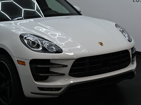 Used 2016 Porsche Macan Turbo w/ Premium Package Plus AWD/4WD image 8
