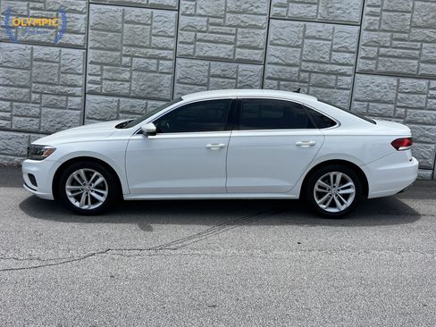 Used 2020 Volkswagen Passat 2.0T SE FWD image 7