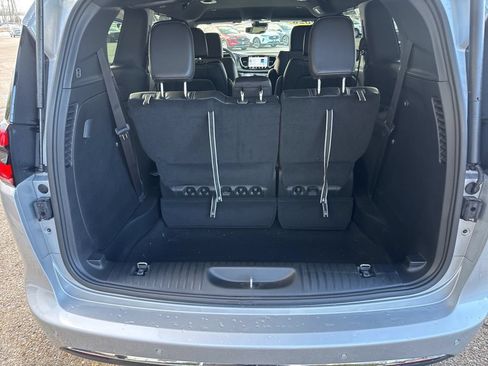 New 2026 Chrysler Pacifica Select AWD/4WD image 26