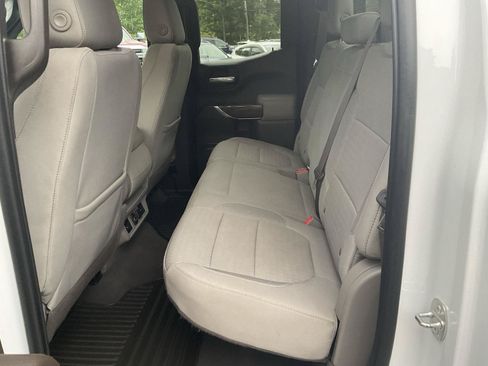 Used 2019 GMC Sierra 1500 SLE w/ SLE Value Package AWD/4WD image 11