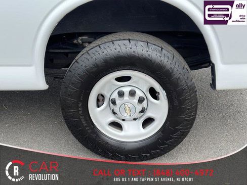 Used 2023 Chevrolet Express 2500 w/ Driver Convenience Package image 16