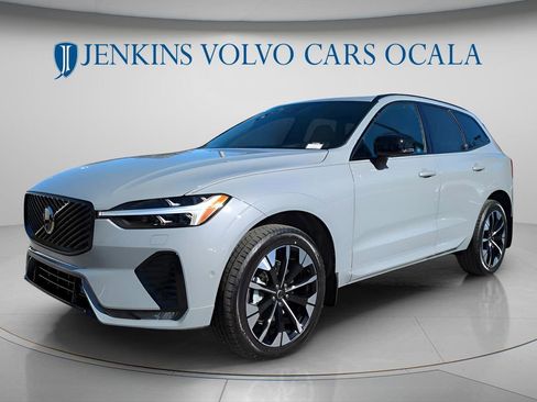 New 2026 Volvo XC60 B5 Plus w/ Protection Package Premier AWD/4WD image 8