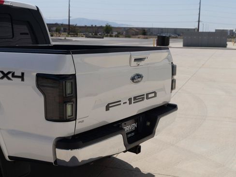 Used 2019 Ford F150 Lariat w/ Trailer Tow Package AWD/4WD image 14