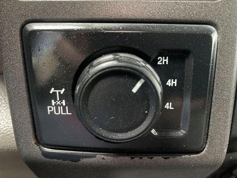 Used 2020 Ford F250 XL w/ Power Equipment Group image 20