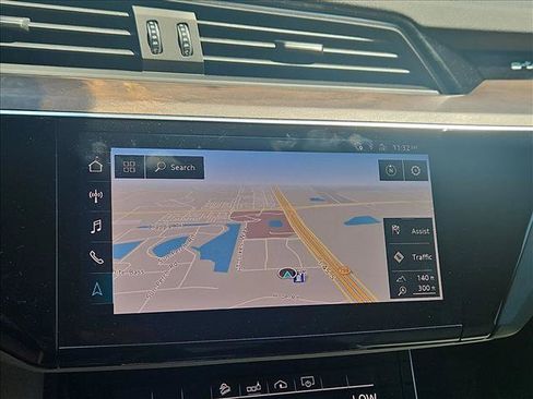 Used 2019 Audi e-tron Premium Plus AWD/4WD image 12