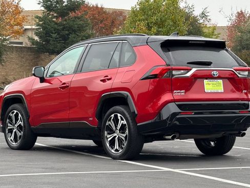 Used 2024 Toyota RAV4 XSE image 3